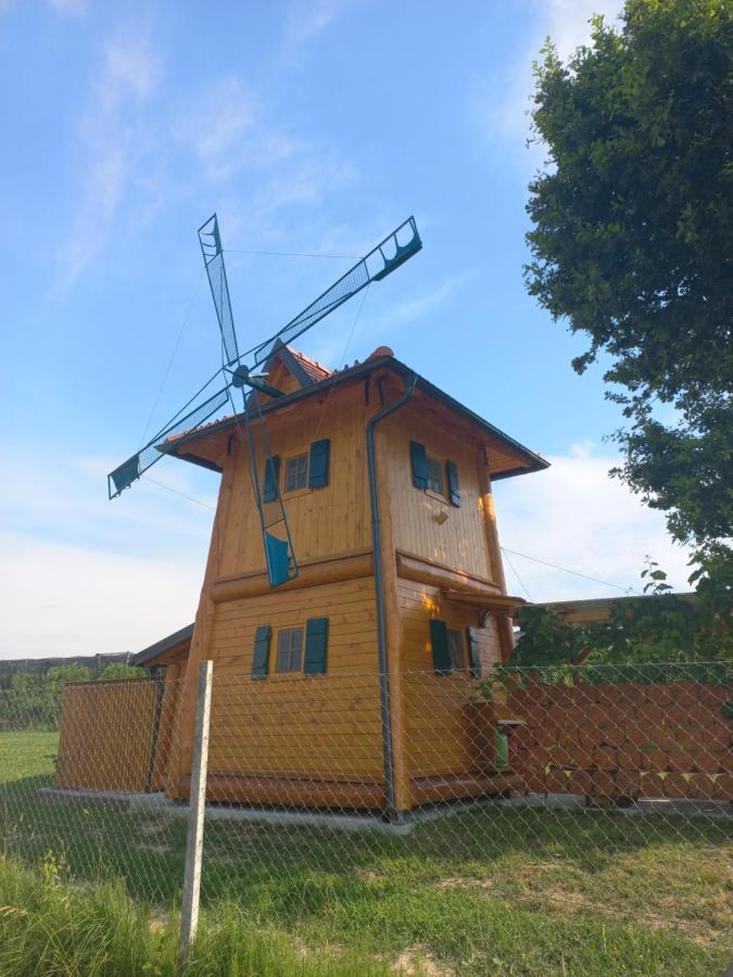 Unique Wooden Holiday House In Nature Vila Lukovica pri Domzalah Exterior foto